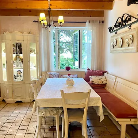 Couette-café Tre Bujtinat Gjinar Elbasan